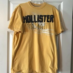 HOLLISTER Yellow California Short Sleeve Shirt